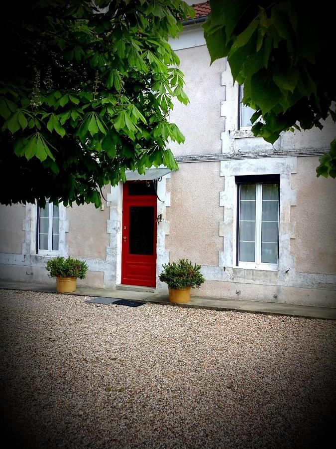B&B Chez Annie Saint-Martin-de-Gurçon Exterior photo